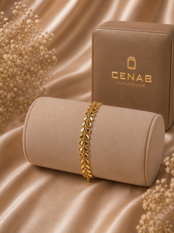 Yaprak Dalı 12.40 Gram 22 Ayar Altın Bileklik